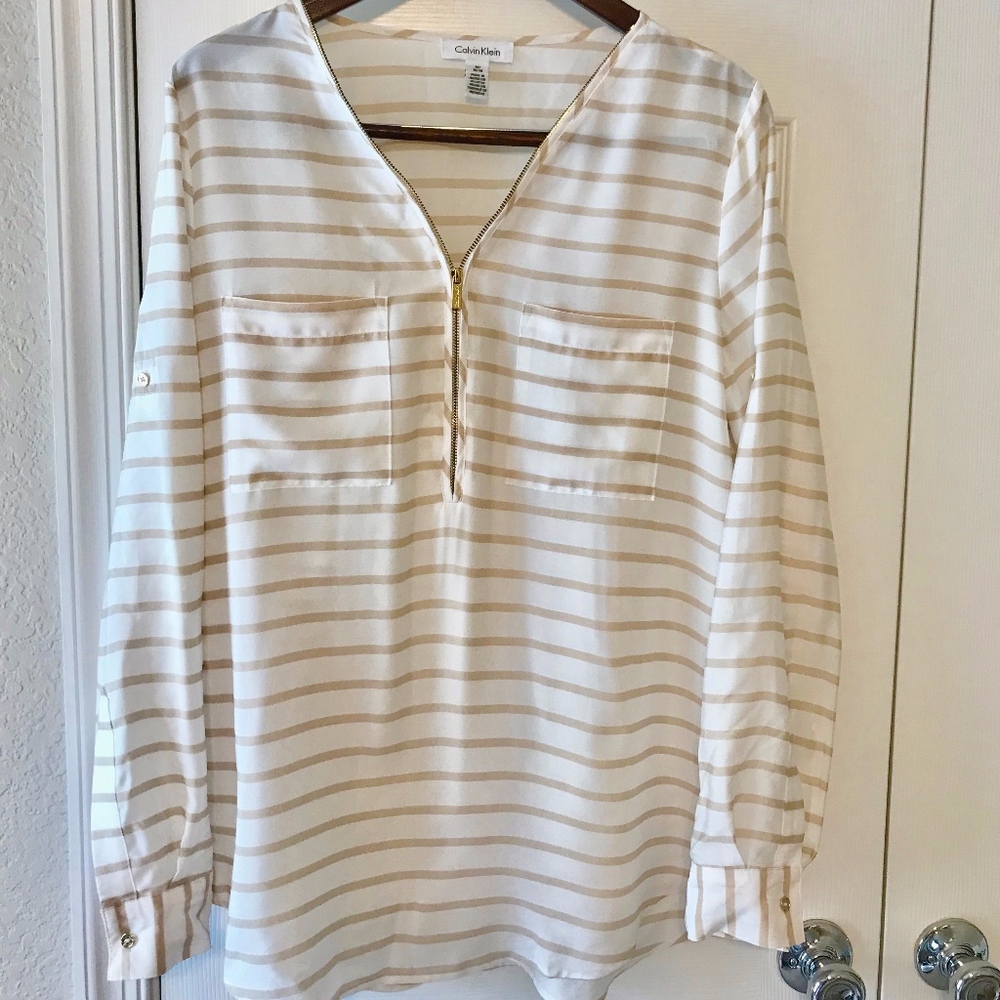 White & Tan Calvin Klein Gold Zippered Top